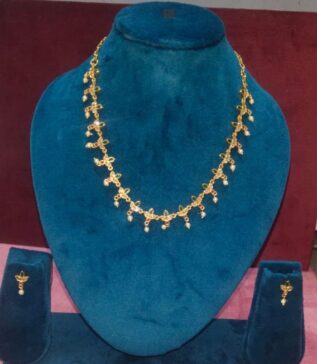 Multi Colour Stone Metal Polishing Necklace