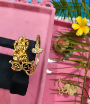 Mahalaxmi Adjustable Bracelet