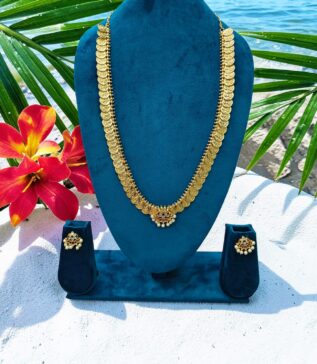 Mahalakshmi Kasula Peru Long Necklace Set