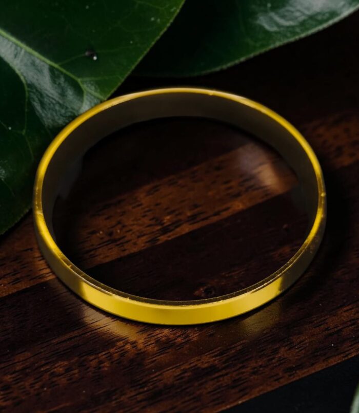 Classic Plain Gold-Tone Sleek Bracelet