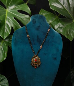 Royal Red Stone Antique Black Beads Pendant Mangalsutra